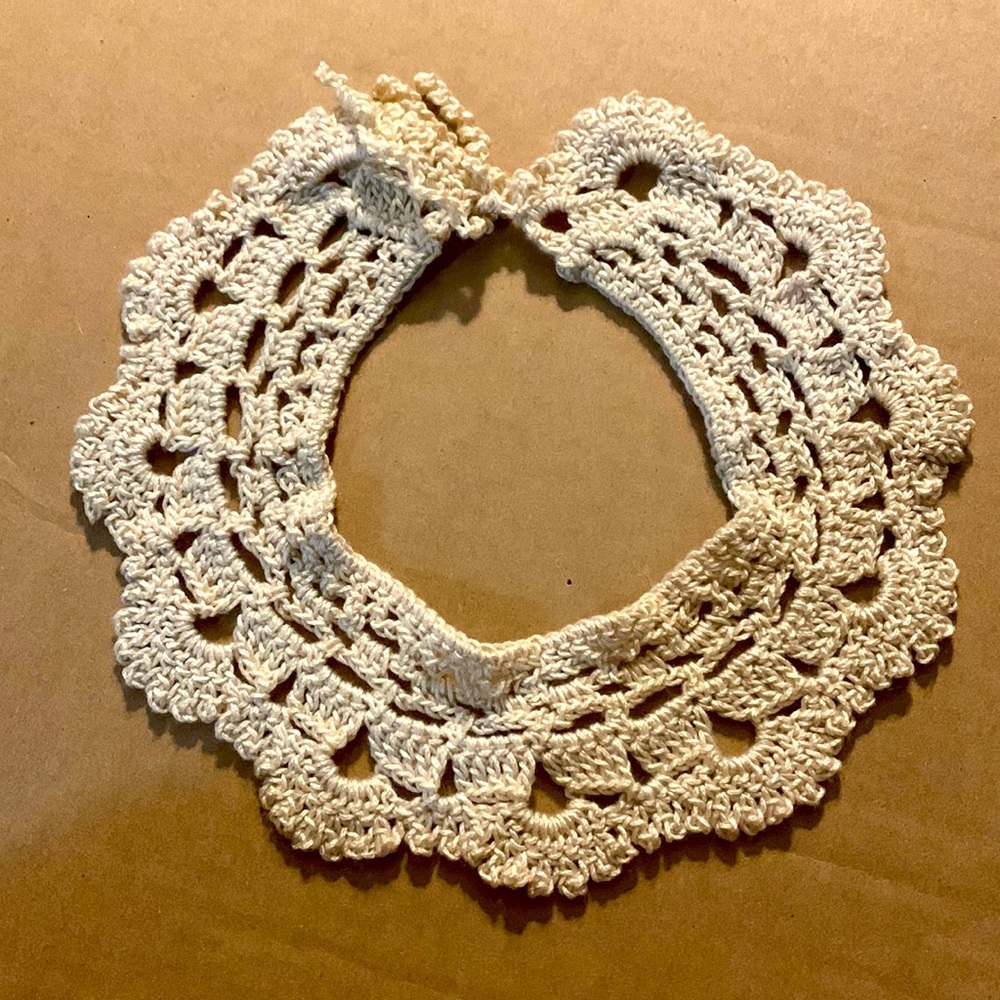 lace collar| vintage handwoven lace collar add on| elegant fake collar
